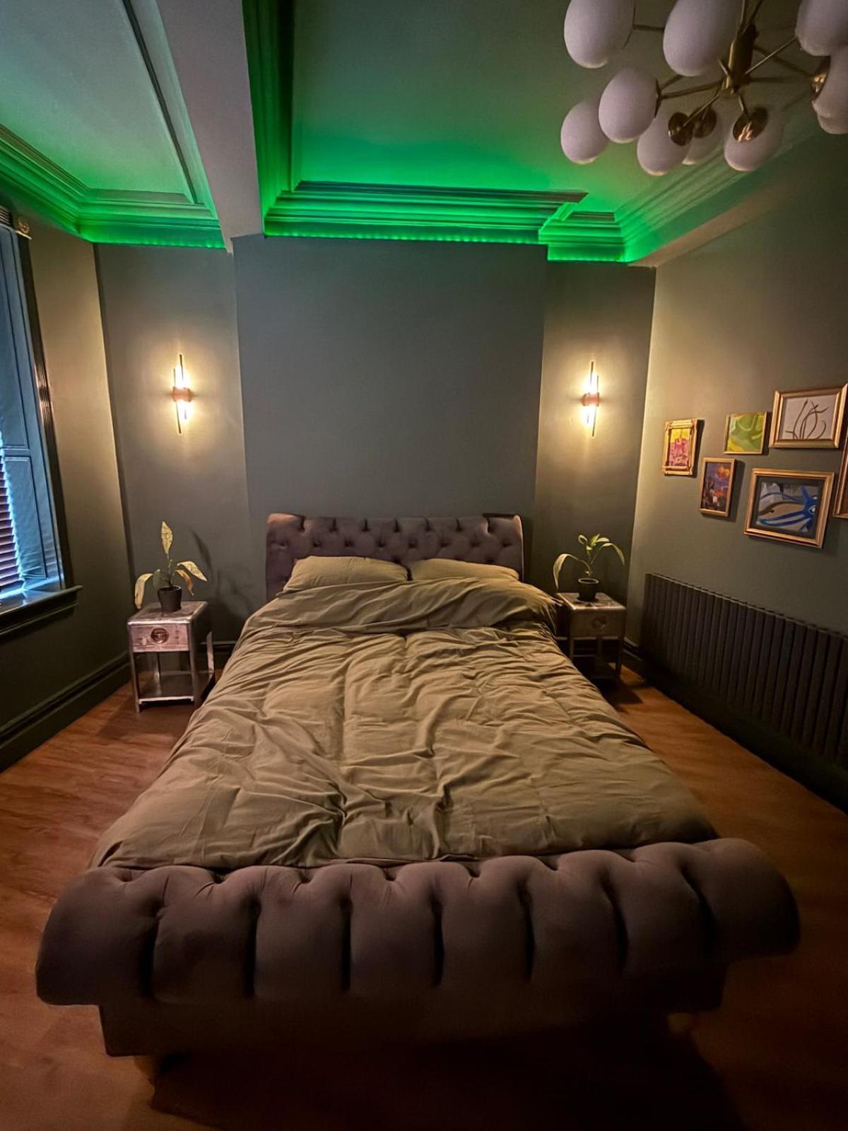 The Loft At One Luxury Penthouse Lejlighed Wigan Eksteriør billede